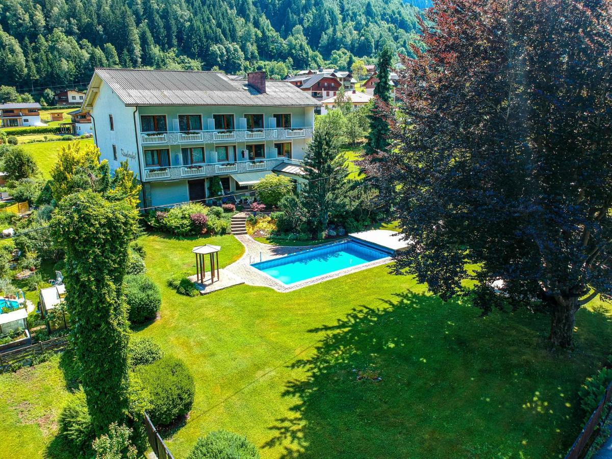 Klamberghof Burgstaller Hotel Feld am See Buitenkant foto